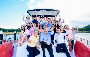 yacht-chartering-for-celebrating-special-occasions